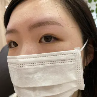 アイブロウ Eyore 櫻木 沙羅の眉毛・アイブロウイメージ