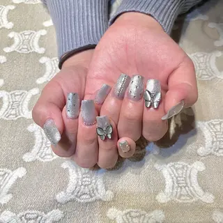 ネイル salon Dahlia所属・サロンダリア Naoのネイルデザイン