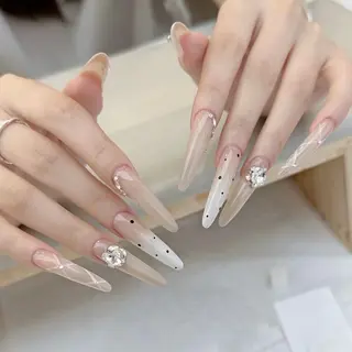 ネイル J&C Nail Salon吉祥寺所属・YU KIのネイルデザイン
