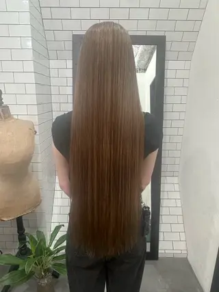 ロング 妙見 知洋のヘアスタイル
