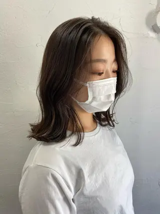 セミロング カラー ヘアアレンジ SALOWIN恵比寿所属・ヘッドスパで脳を 整える✨chacoのヘアスタイル