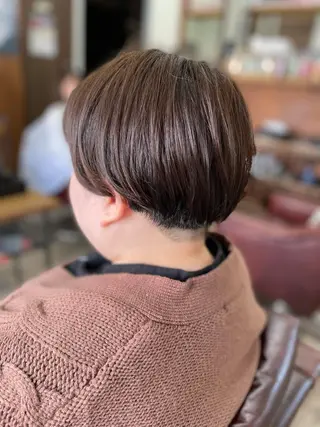 ショート HAIR MAKE Avalon 橋本店所属・💎白髪染めも対応 🙆👌山本明菜のヘアスタイル