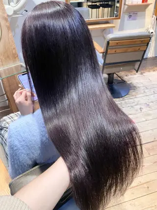 ロング カラー 山本 珠里のヘアスタイル