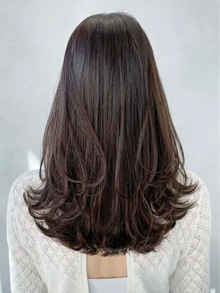 セミロング カラー パーマ キッズ 森山 陽菜のヘアスタイル