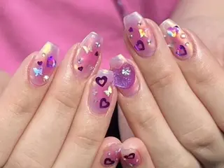 ネイル Shis_🦄shi 韓国風キラキラネイルのネイルデザイン