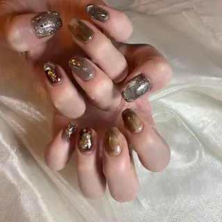 ネイル repos~ルポ~所属・里見 麗のネイルデザイン