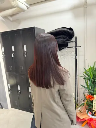 ミディアム reira/堀江/ レイヤーカットのヘアスタイル