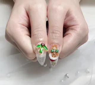 ネイル KARI ネイルサロンのネイルデザイン