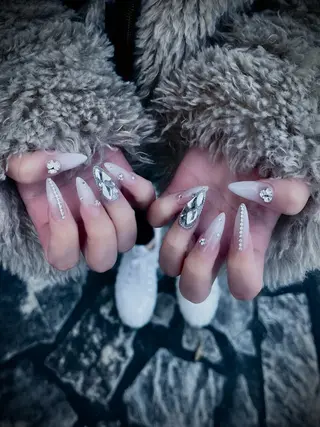 ネイル nine.🦋 YUKOのネイルデザイン