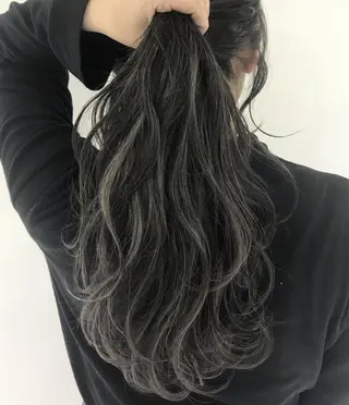 ロング カラー ヘアアレンジ 【公式】amble luxe池袋東口🩷のヘアスタイル