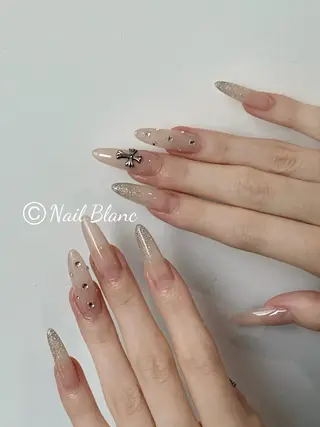 ネイル Kurehashi Yui🧸のネイルデザイン