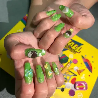 ネイル CHIMNEY ♡ﾈｲﾙ耳ツボのネイルデザイン