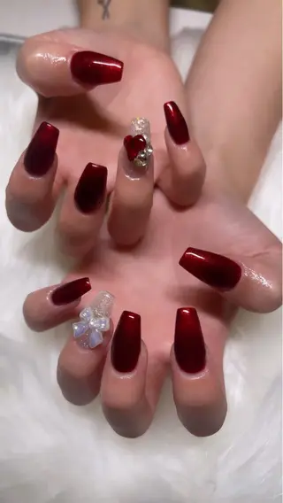 ネイル CLAIRE 〚クレア〛のネイルデザイン