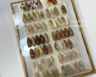 ミディアム ReAnc所属・ReAnc レアンシのネイルデザイン