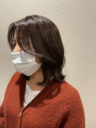 ミディアム カラー KNOWHOW京都所属・トレンド/顔まわり/ レイヤー/グレージュのヘアスタイル