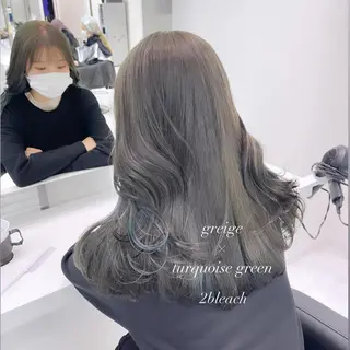 ロング カラー ヘアアレンジ 𝘳𝘺𝘰𝘬𝘢 髪質改善／ブリーチのヘアスタイル