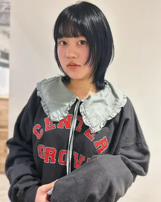 ミディアム カラー HOLIDAYS CARE&SPA所属・キクチ ホナミのヘアスタイル