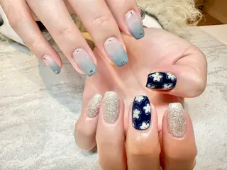 ネイル 痛ネイル🩶推し活 🤍店長sagawaのネイルデザイン