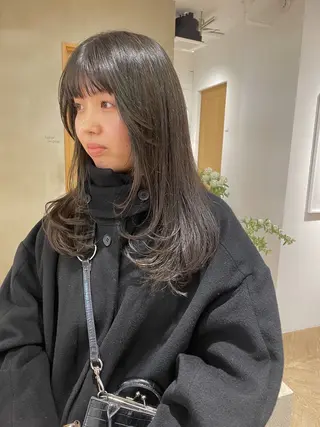 ロング カラー LOREN/ miuのヘアスタイル