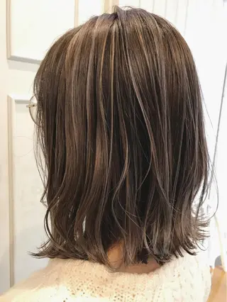 ミディアム Blanco 村松 美里のヘアスタイル