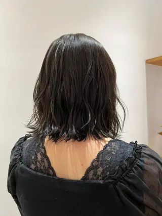 ミディアム カラー 女性専用サロンmelt四条畷所属・三代 遥香のヘアスタイル