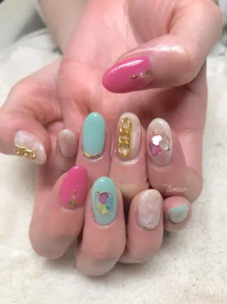 ネイル nailist TOMOのネイルデザイン