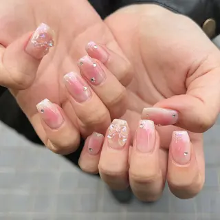 ネイル 河野 弥月のネイルデザイン