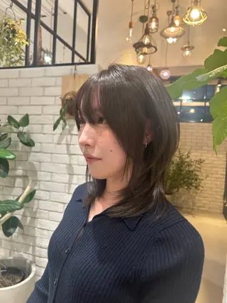 ミディアム The C所属・the C miyuのヘアスタイル