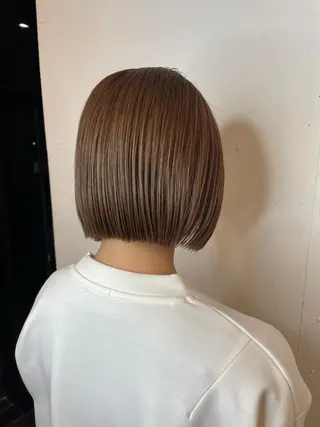 ショート カラー A/LEE所属・久保田 千尋のヘアスタイル