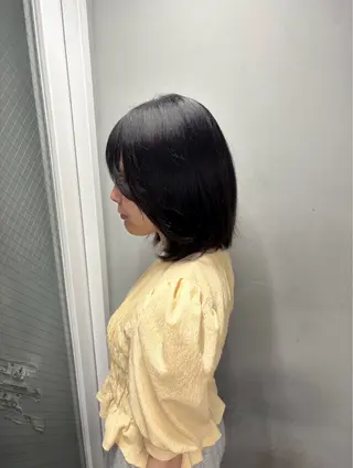 ミディアム nude所属・𝐀𝐦𝐞𝐫𝐢 /透明感カラーのヘアスタイル