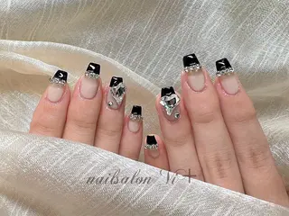 ネイル ✨Nailsalon Vi+✨のネイルデザイン