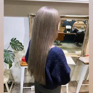 ロング カラー オカベ ショウマのヘアスタイル