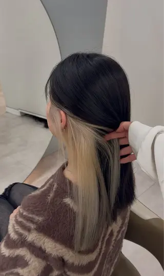 カラー 小野 美咲のヘアスタイル