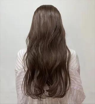 ロング カラー 透明感カラー／ 艶感カラー／RAMUのヘアスタイル