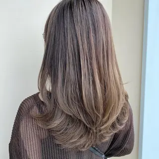 セミロング レイヤー/顔周り /透明感🩶高橋大のヘアスタイル