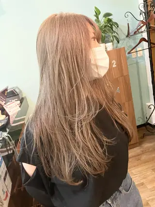 ロング カラー ヘアークルーズ ピースのヘアスタイル