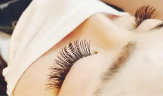 マツエク・マツパ 𝐘𝐎𝐒𝐇𝐈 𝐌𝐈🌞🏝のマツエク・マツパデザイン