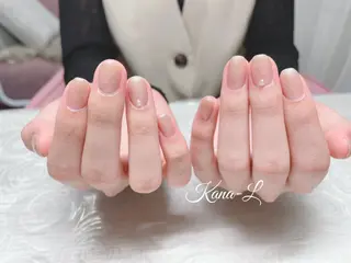 カラー ネイル 芦辺 香奈のネイルデザイン