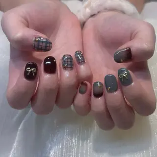 ネイル 新井 ひなののネイルデザイン