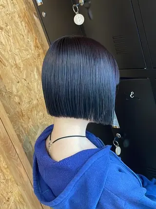 ショート ☘️レイヤー&ボブ× ハイトーン☘️初ボブのヘアスタイル