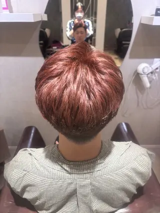 カラー Calbari 中島　朔のヘアスタイル