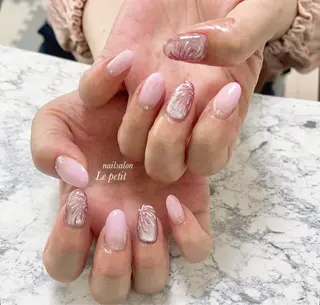 ネイル 石野 広佳のネイルデザイン