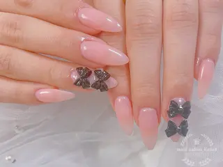 ネイル ネイルサロンエクラ 🫧Shizukaのネイルデザイン