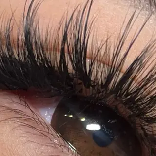 マツエク・マツパ LOOPER所属・mzh ...のネイルデザイン