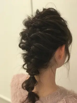 ヘアアレンジ 🎨美大卒美容師🎨 まっきーのヘアスタイル