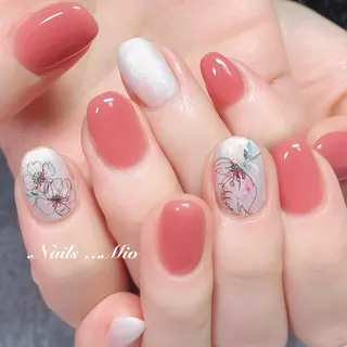 ネイル .Nails Mio 赤羽西ネイルサロンのネイルデザイン