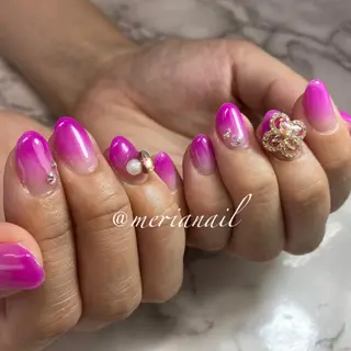 ショート カラー ネイル INFINITY所属・INFINITY nailのネイルデザイン