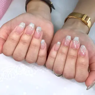 ネイル クレアトゥール華 都賀店所属・三橋 結菜のネイルデザイン