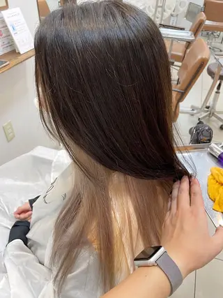 ロング カラー SOYON なんば店所属・水島 真彩のヘアスタイル