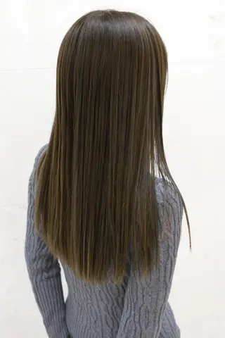 ロング カラー 斉藤 貴也のヘアスタイル